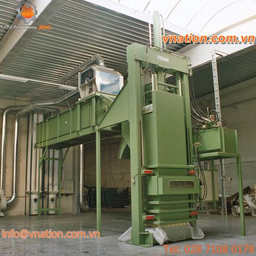 vertical baling press / front-loading / textile fiber / automatic