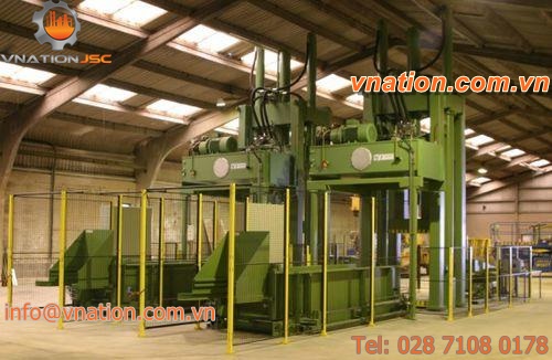 vertical baling press / top-loading / in-ground
