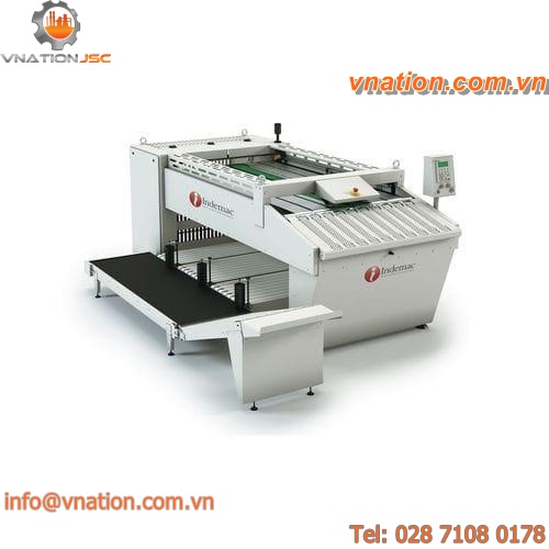 fabric folding machine / manual / automatic / for towels