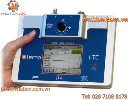 leak calibrator / pressure / precision / portable