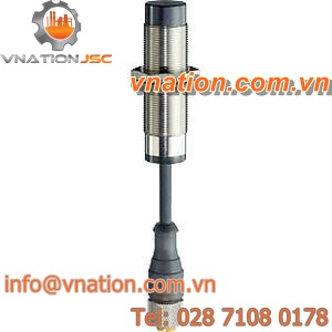 inductive proximity sensor / cylindrical M18 / metal