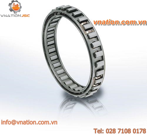 built-in freewheel cage / bearing