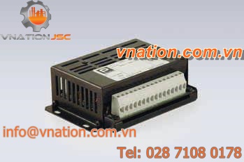 chassis-mounted DC/DC converter / adjustable