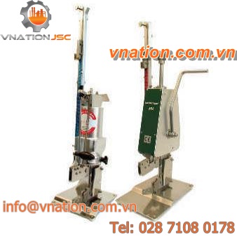 manual clipping machine / for the food industry