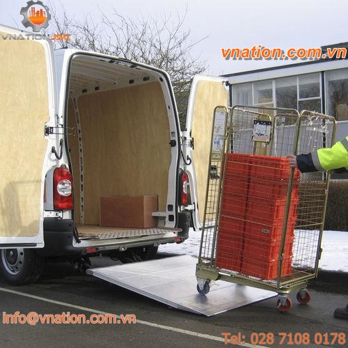 standard lift gate / van