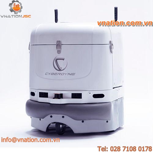 floor cleaning robot