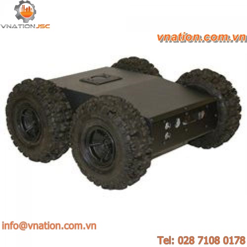 mobile surveillance robot / exterior / GPS / WiFi