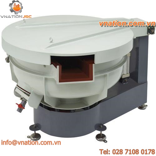 deburring vibratory finishing machine / plastics