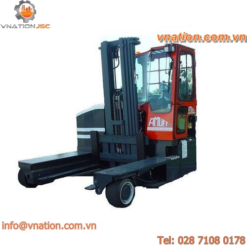 electric forklift / lateral / narrow-aisle / multi-directional