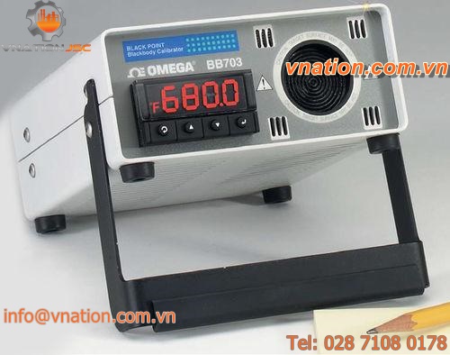 pyrometer black body calibration source