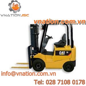 electric forklift / ride-on / 4-wheel / counterbalanced