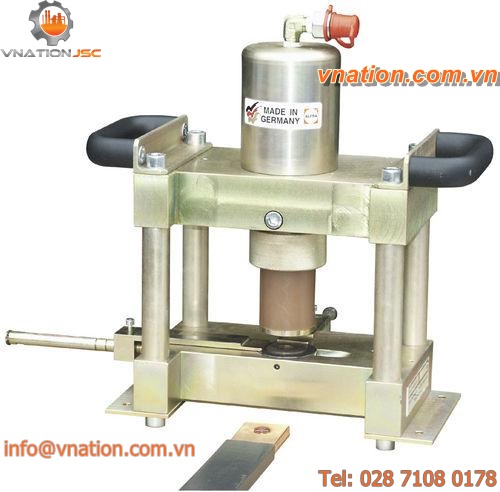 hydraulic punching and shearing machine / for laminated bus bar