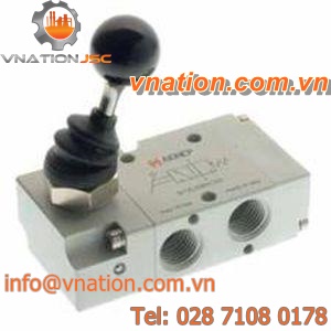 spool pneumatic directional control valve / lever-operated / 5/3-way / 5/2-way