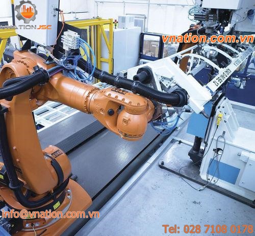 robot controller with integrated vision system