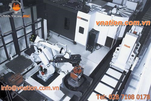 robotic machining cell / for production