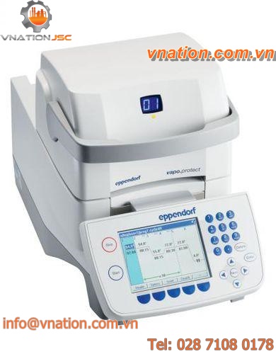 PCR thermal cycler (polymerase chain reaction)
