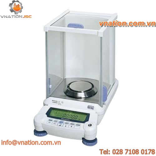 semi-micro scales / with LCD display