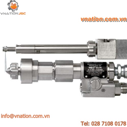 automatic spray nozzle cleaning system