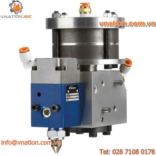 controlled-pressure gun / dispensing / for adhesives / compact