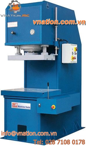 hydraulic press / blanking / C-frame