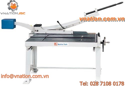 manual shear / profile