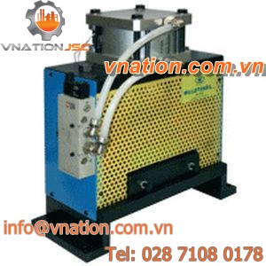 pneumatic shear / for metal sheets