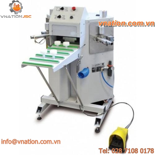 universal CNC milling machine