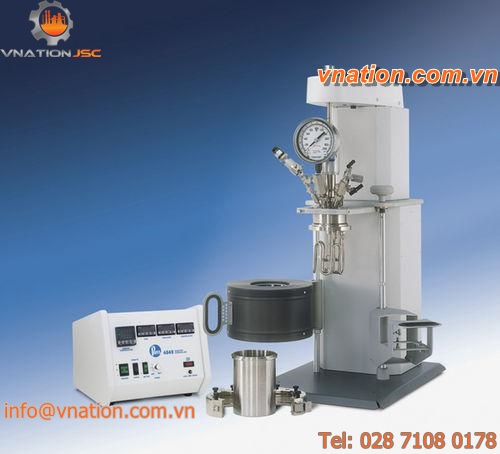 high-pressure reactor / bench-top / stirred tank / laboratory