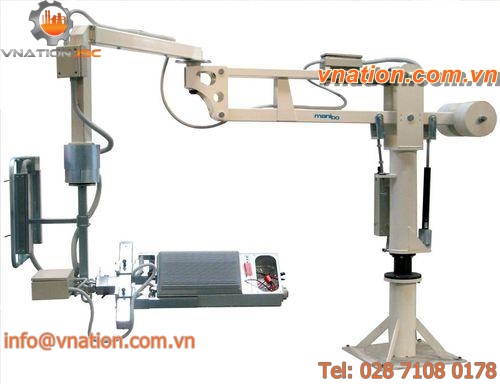 pneumatic manipulator arm / with gripping tool / unloading / loading