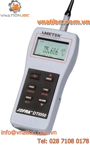 digital thermometer / probe / portable / industrial