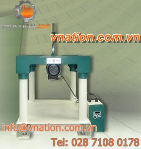 traditional concrete mixer / stationary