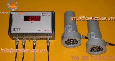 ultrasonic distance sensor / cylindrical / temperature-resistant / with digital display