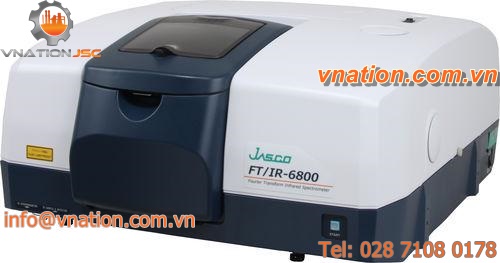 FT-IR spectrometer / high-resolution / laboratory