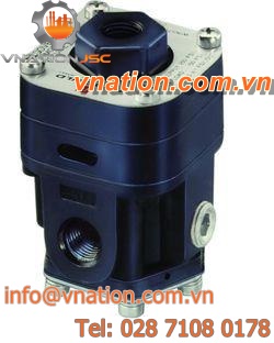 pneumatic volume booster
