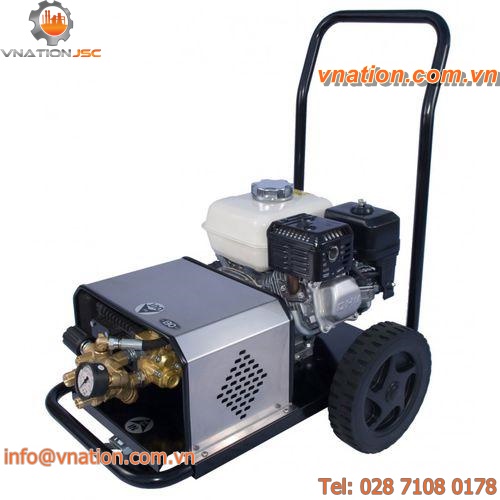 cold water cleaner / mobile / professional / high-pressure