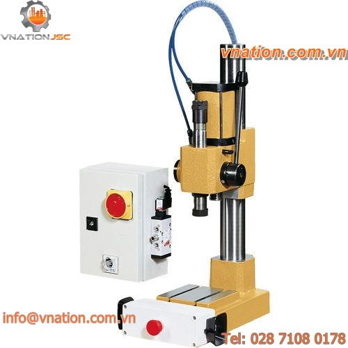 pneumatic press / drawing / riveting / trimming