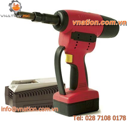 battery-powered riveter / for blind rivets