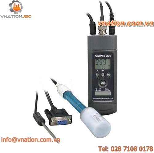 portable pH meter / process / digital