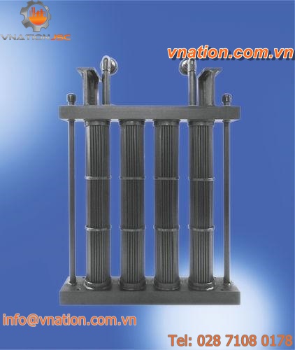 multi-tube heat exchanger / liquid/liquid / air/oil / plastic