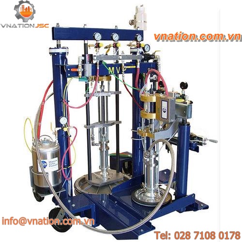 mixing and metering unit for robotic applications / for adhesives / piston / low-flow