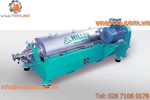 centrifugal decanter / horizontal / for the chemical industry