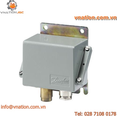 differential pressure switch / for water / ultra heavy-duty / compact