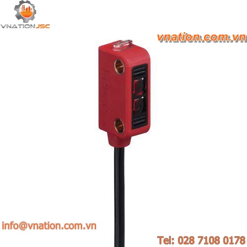 photoelectric sensor with background suppression / diffuse reflective / rectangular / laser