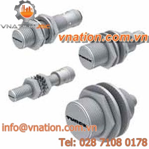 inductive proximity sensor / cylindrical / long-range