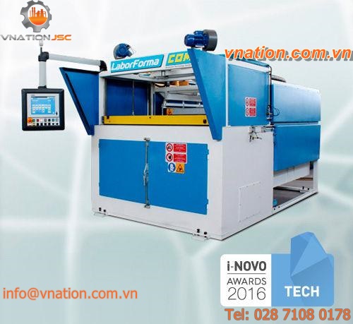 automated thermoformer / roll-fed / industrial