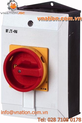 low-voltage disconnect switch / safety