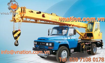 truck-mounted crane / telescopic / lifting / for heavy-duty applications