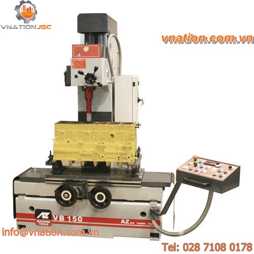 manually-controlled boring mill / vertical / multi-axis
