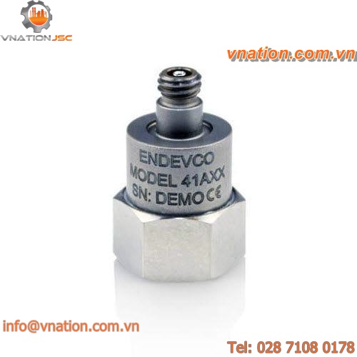 single-axis accelerometer / ceramic / general purpose