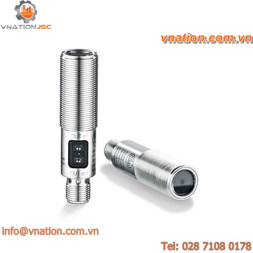 photoelectric sensor with background suppression / cylindrical / laser